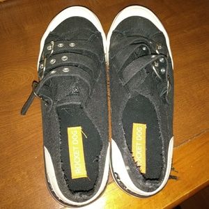 Rocket dog flat sneakers